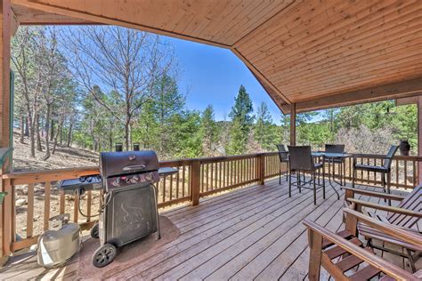 Stunning Ruidoso Cabin w/ Private Hot Tub! - Home Rental in Ruidoso