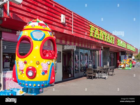 Fantasy Island Amusement Arcade, Eastern Esplanade, Canvey Island Stock Photo, Royalty Free ...