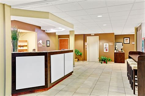 Microtel Inn & Suites by Wyndham Bryson City | Bryson City, NC Hotels