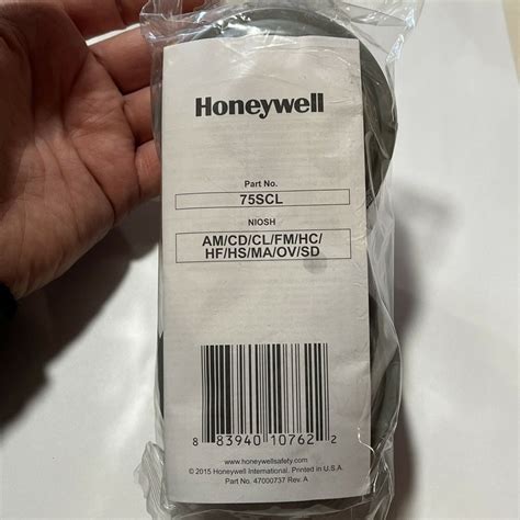 Honeywell 75SCL Multi Gas Standard Size North Cartridge at Rs 1250 in Delhi