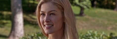 Rosamund Pike Talks Gone Girl, "That Scene", and More at SBIFF | Collider