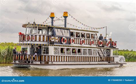 Southern Comfort Paddle Steamer on the River Bure in Horning, Norfolk, UK Editorial Image ...