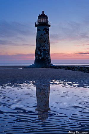 Point of Ayr lighthouse, United Kingdom, Wales, Talacre | Jörg Dauerer ...