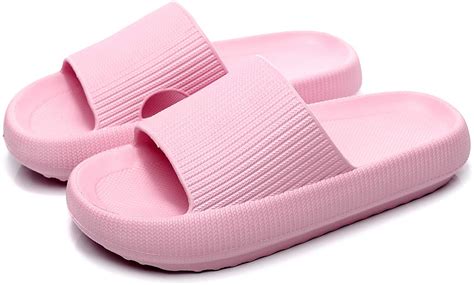 11 Best Slippers for Sweaty Feet in 2022 | Well+Good