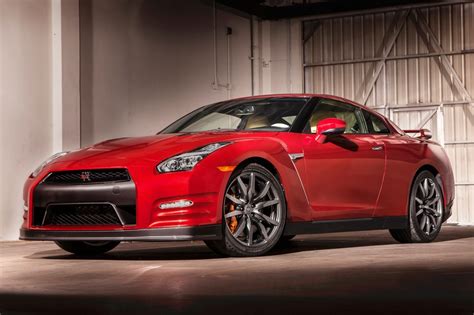 2016 Nissan GT-R Pricing - For Sale | Edmunds