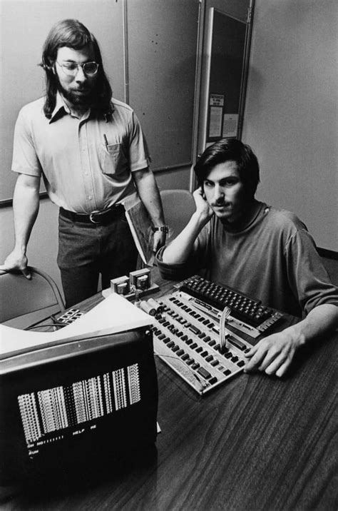 Steve Jobs and Steve Wozniak with the Apple-1 computer, Apple's first ...