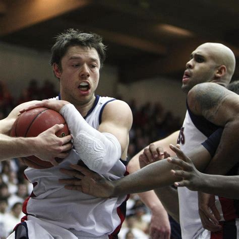 College Basketball Picks: Saint Mary's Gaels vs. Gonzaga Bulldogs ...