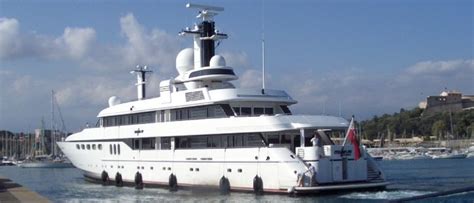 MYLIN IV Yacht • Micky Arison $50M Superyacht • Feadship • 1992 | Super yachts, Yacht, Yacht boat