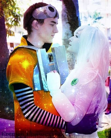 Wall-E and EVE humanized cosplay :3 | Wall e, Wall-e and eve, Disney cosplay