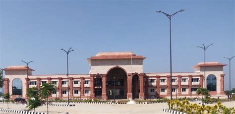 Shri Govind Guru University Panchmahal 2024-25: Admission, Courses, Fee ...