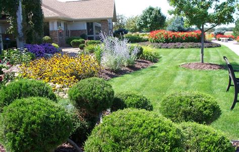 Maintenance & Turf | Stuart's Landscaping & Garden Center