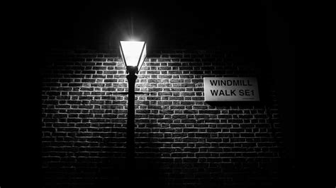 NIGHT PHOTOGRAPHY | Street Lamps & Alleyways - YouTube