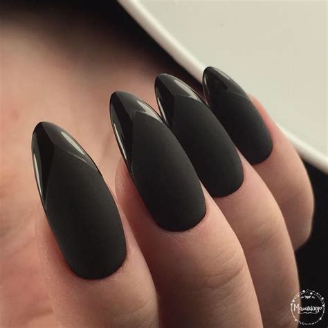 Matte with shiny edges. | Black nail designs, Matte black nails, Black nail art