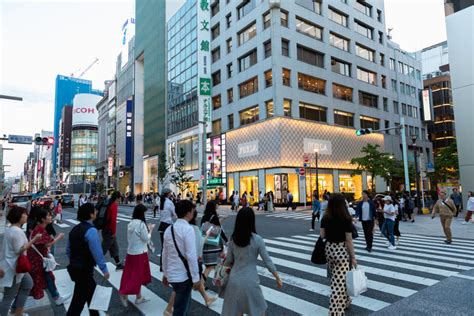 10 Popular Shopping Malls and Department Stores in Tokyo | tsunagu Japan