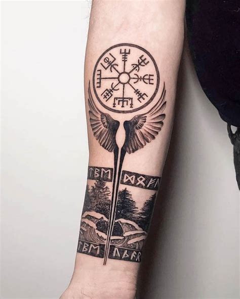 52 Beautiful Compass Tattoos with Meaning