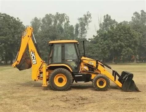 Backhoe Loader Rental at Rs 8500/day in Pune | ID: 22363021133