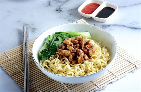 Resep Bakmi Ayam Chili Oil Kekinian yang Lagi Happening! - Recipe