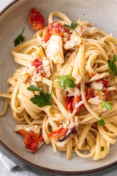 Venetian Crab Linguine - Easy Italian weeknight dinner - Sugar Salt Magic