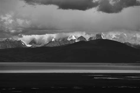 Walking The Tibetan Plateau on Behance