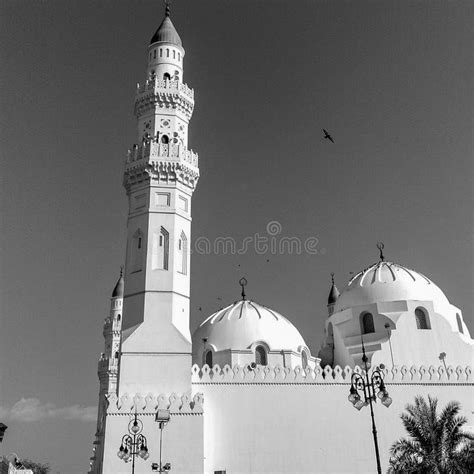 Quba mosque in Medina stock photo. Image of monument - 217752598