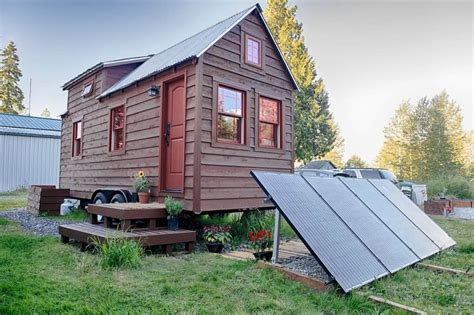 So You Think You Want a Solar-Powered Tiny House? 9 Reasons to Think ...