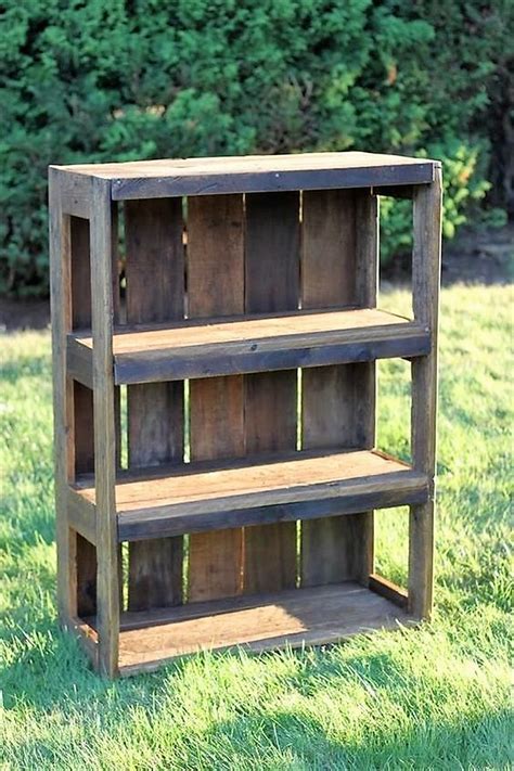 DIY Reclaimed Pallet Wood Furniture Ideas - Pallets Platform