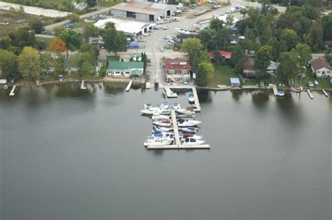 Fenelon Falls Marina in Fenelon Falls, ON, Canada - Marina Reviews - Phone Number - Marinas.com