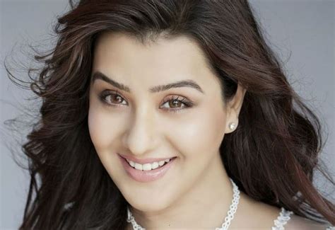 Shilpa Shinde Wiki, Profile, Photos and Net Worth | Tv girls, Actresses ...