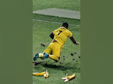 Fail Knee Slide Celebrations - YouTube