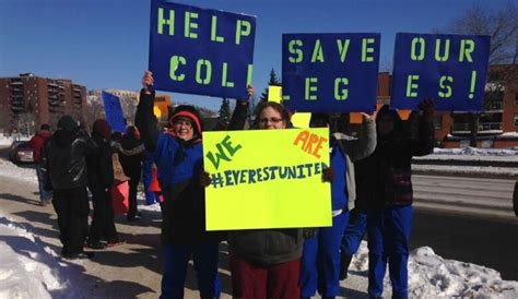 Everest College students want to finish programs, graduate | CBC News