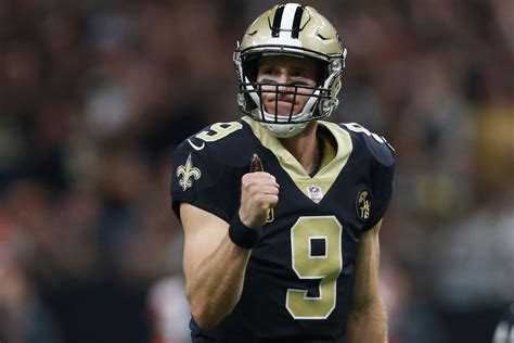 Drew Brees Takes Over Top Spot as NFL's All-Time Leading Passer