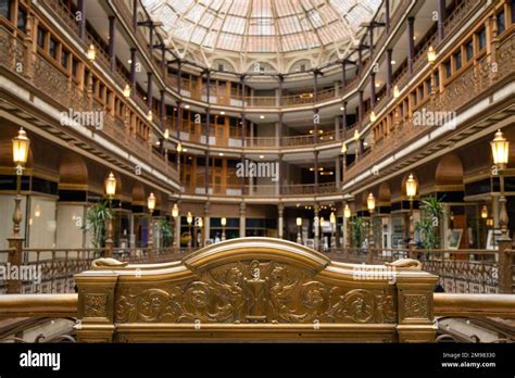 The luxury Arcade Shopping Center and Hotel inside, Cleveland, USA ...