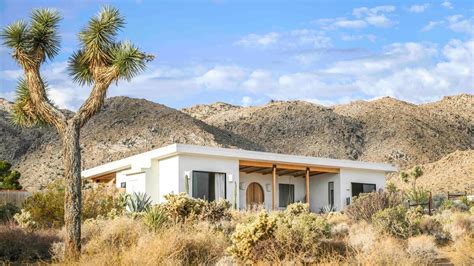 11 Joshua Tree Airbnbs to Save for Your Next Desert Getaway | Condé ...