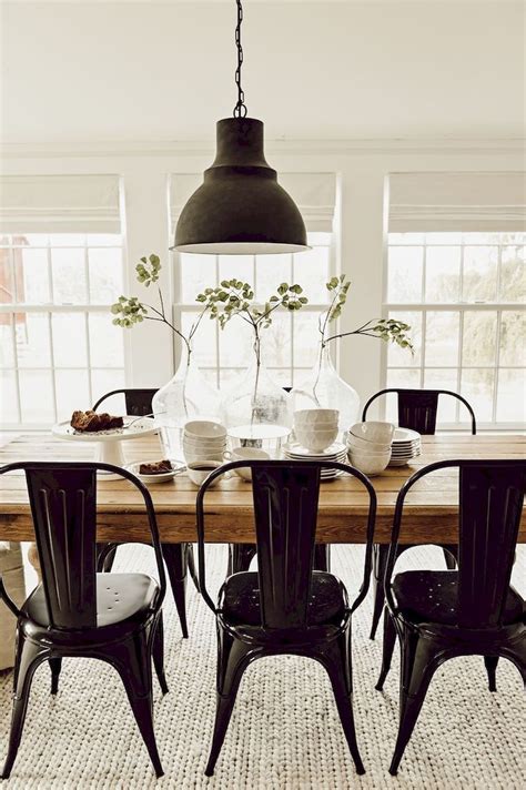 Enhance Dinning Area With Elegant Furnishings | Farmhouse dining rooms decor, White dining room ...