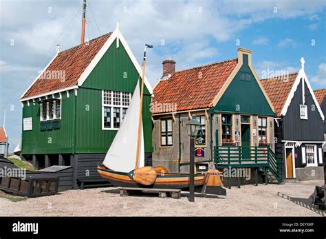 Zuiderzee Museum, Enkhuizen, preserving the cultural heritage - maritime history from the old ...