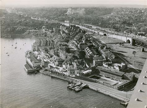 Luna Park – Behind the Smile – History of Sydney