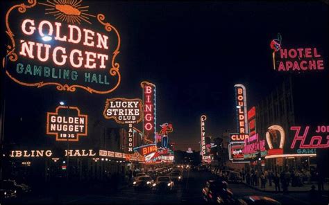 las vegas. 1960’s | Neon, the light they always leave on. | Pinterest