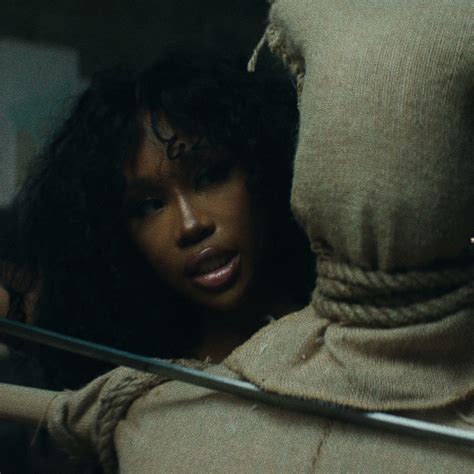 SZA - Kill Bill | iHeart