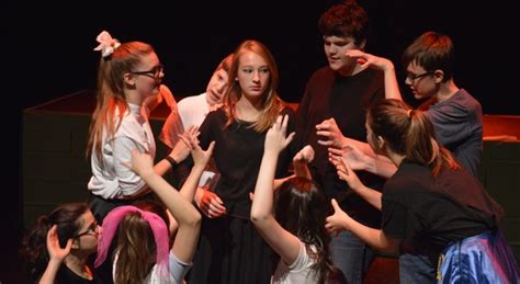 The benefits of theatre education for the students | Theater magazine