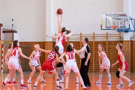 Nebraska girls high school basketball playoff brackets: 2024 NSAA state ...