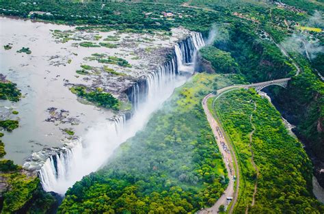 10 Incredible Iguazu Falls Facts - Rainforest Cruises