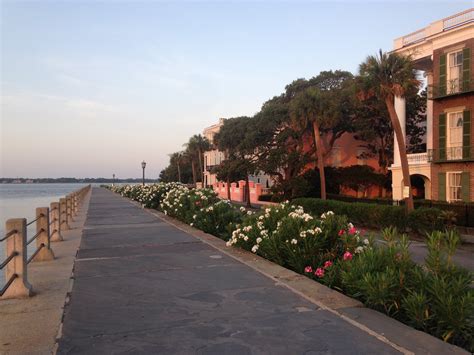 Sunrise on The Battery – Quiet Morning in Charleston – Charleston Daily