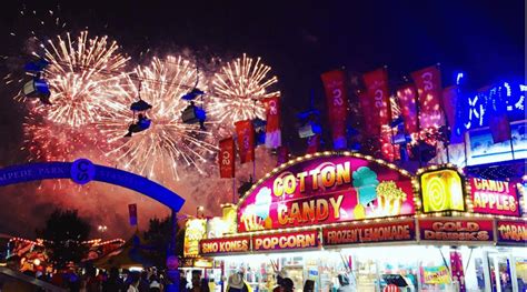 19 mesmerizing photos and videos of Calgary Stampede fireworks | Curated