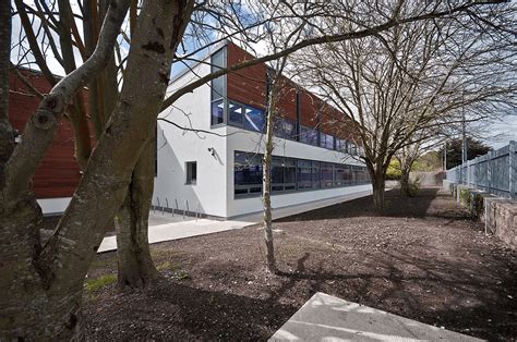 JFK MEMORIAL SCHOOL, LIMERICK by APA Facade Systems