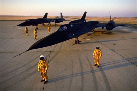 Flying the world's fastest plane: Behind the stick of the SR-71 ...