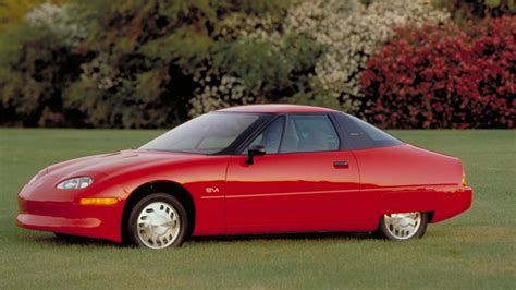 GM could have led the electric revolution with the EV1 | Top Gear