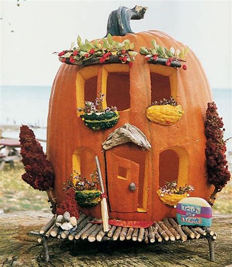 These Cute Pumpkin Carving Ideas Are Beginner Friendly | Pumpkin fairy house, Halloween ...