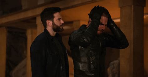 ‘Arrow’: Stephen Amell Reveals First Look At Colin Donnell In Final Season - Heroic Hollywood