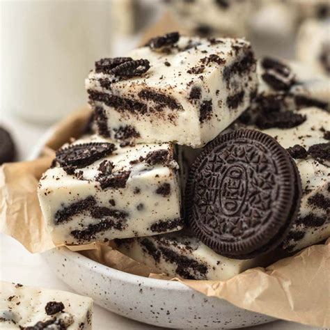 Oreo Fudge - Live Well Bake Often