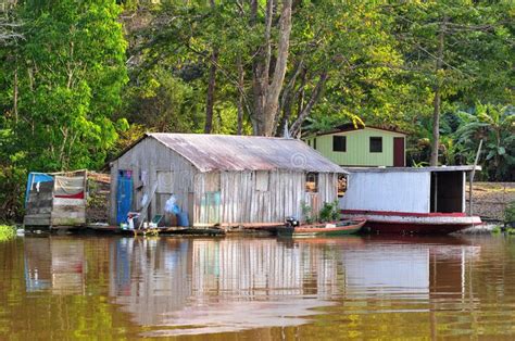 Typical Amazon Jungle Home (Amazonia). The typical floating house Amazon Home ar , #spon, #Home ...